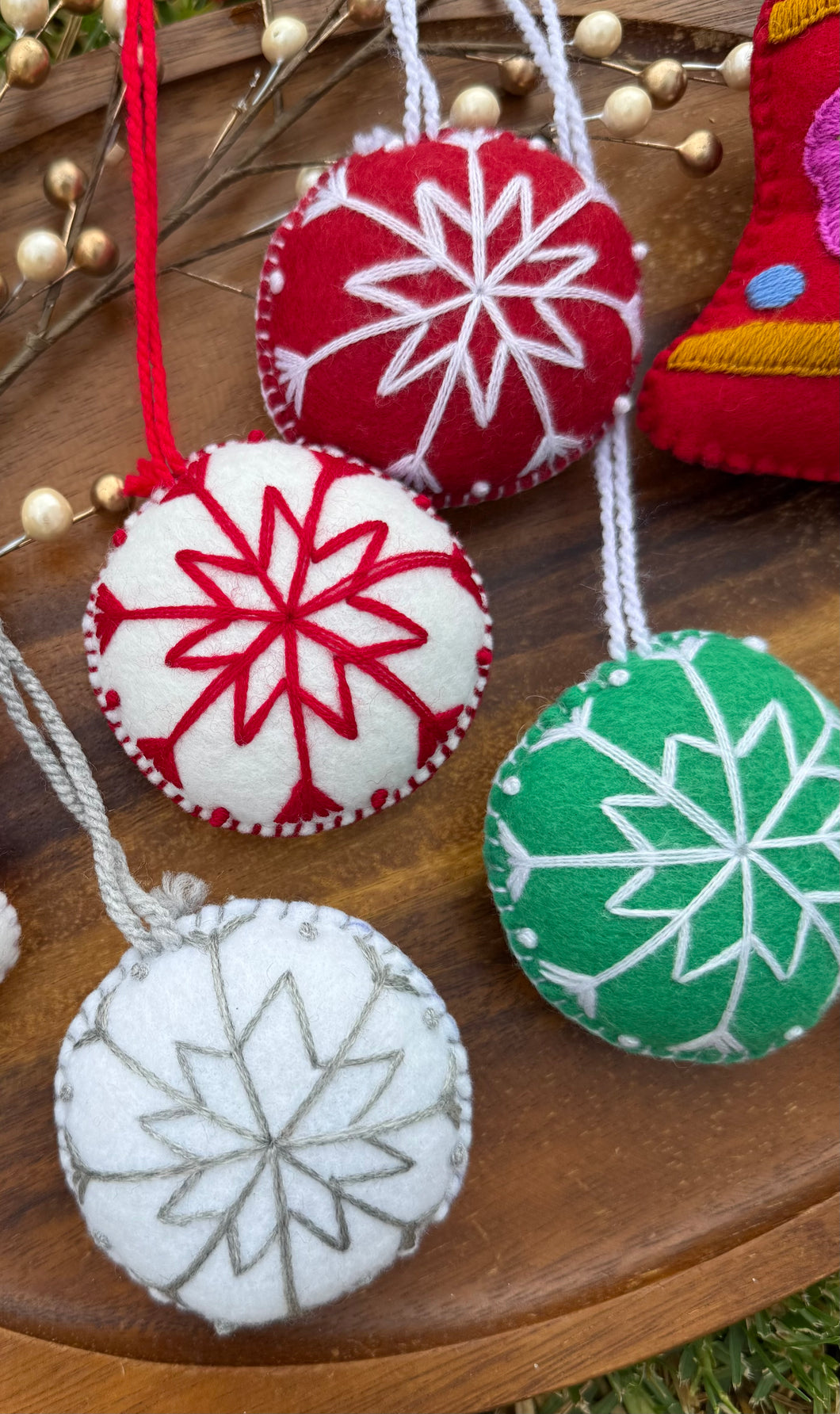 Christmas Pompónes 4 pc set