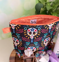Load image into Gallery viewer, Makeup Bag/ Calaveras /Orange Lining