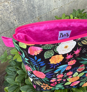 Las Flores Makeup Bag