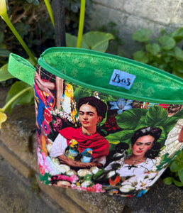 La Frida  Makeup Bag - Green