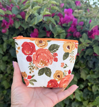 Load image into Gallery viewer, Mini Zipper Pouch/ Orange Blossoms