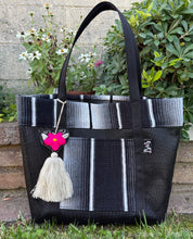Load image into Gallery viewer, Sarape Mesh Tote Bag Black w/ pompón