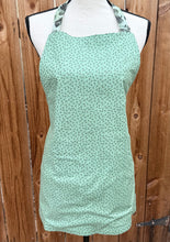 Load image into Gallery viewer, Isas Apron/ Vegtables