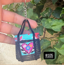 Load image into Gallery viewer, Isas Mini Mesh Bag Keychain
