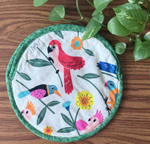 Load image into Gallery viewer, Tortilla Warmer- Los Pájaros/ Green Trim