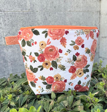 Load image into Gallery viewer, Makeup Bag/Orange Blossoms