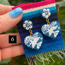 Load image into Gallery viewer, Los Pajaritos Aretes, Heart w/Birds Earrings