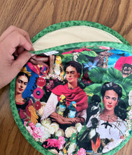 Load image into Gallery viewer, Tortilla Warmer- La Frida