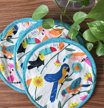 Load image into Gallery viewer, Tortilla Warmer- Los Pájaros/ Blue trim