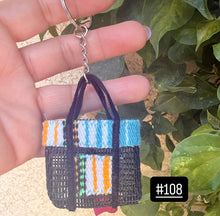 Load image into Gallery viewer, Isas Mini Mesh Bag Keychain