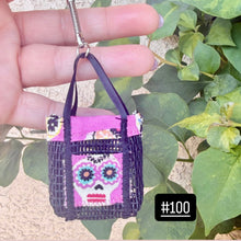 Load image into Gallery viewer, Isas Mini Mesh Bag Keychain
