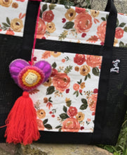 Load image into Gallery viewer, Mesh Tote bag Orange Flowers w/ pómpon