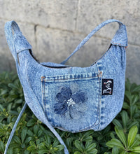 Load image into Gallery viewer, La Denim Bolsita/ Denim Crossbody bag w/flower #6