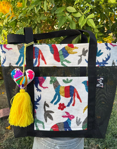 Otomi Mesh Tote bag w/ pompón