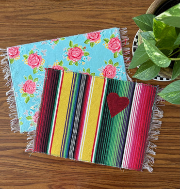 Placemat Sarape Reversible Tapete/ Yellow Sarape/Roses