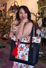 Load image into Gallery viewer, Mesh Tote bag Orange Flowers w/ pómpon