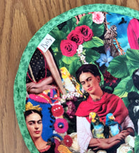 Load image into Gallery viewer, Tortilla Warmer- La Frida