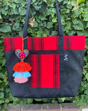 Load image into Gallery viewer, IsasCrafts Sarape mesh tote 