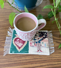 Load image into Gallery viewer, Mug Rug/ Sarape Reversible Tapetito / Yellow/ Guitarist &amp; Heart