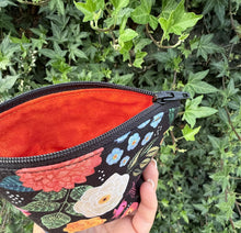 Load image into Gallery viewer, Mini Zipper Pouch/ Frida’s Garden