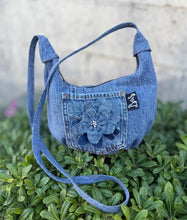 Load image into Gallery viewer, La Denim Bolsita/ Denim Crossbody bag w/flower #10