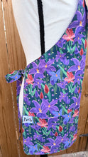 Load image into Gallery viewer, Isas Apron/ Purple Flowers
