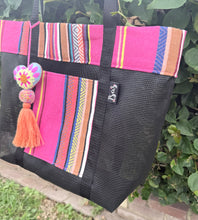 Load image into Gallery viewer, Sarape Mesh Tote Bag/Pink w/pompón