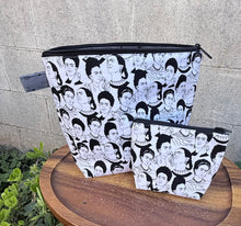 Load image into Gallery viewer, Makeup Bag/ Frida Black &amp; White