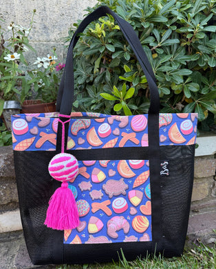 Pan Dulce Mesh Tote bag w/ pompón