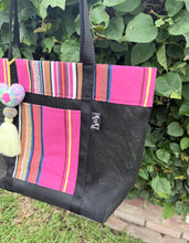 Load image into Gallery viewer, Sarape Mesh Tote Bag/Pink w/pompón