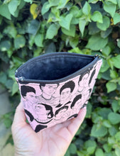 Load image into Gallery viewer, Mini Zipper Pouch/ Frida Pink &amp; Black