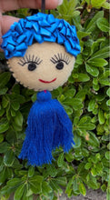 Load image into Gallery viewer, Fridita Pompón