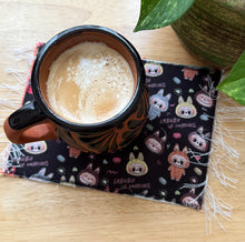 Load image into Gallery viewer, Mug Rug/ Sarape Reversible Tapetito - Gteen Sarape/ Labubu