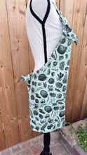 Load image into Gallery viewer, Isas Apron/ Vegtables