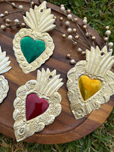 Load image into Gallery viewer, Hojalata Corazón Wall Hanging/ Ornament
