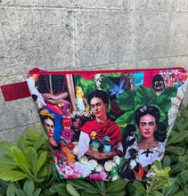 Load image into Gallery viewer, La Frida  Makeup Bag - Red