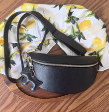 Load image into Gallery viewer, Firenze Crossbody Fanny Bag-Black