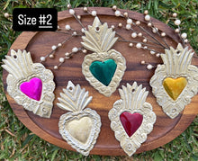 Load image into Gallery viewer, Hojalata Corazón Wall Hanging/ Ornament