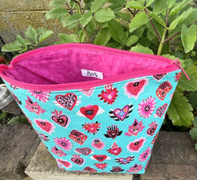 Load image into Gallery viewer, Makeup Bag/ Sacred Hearts