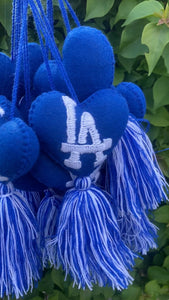 LA Blue Heart  Pompón tassel