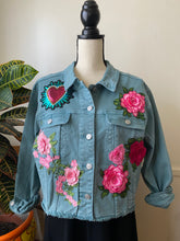 Load image into Gallery viewer, Isas Las Flores Cropped Teal Denim Jacket - oversized Medium