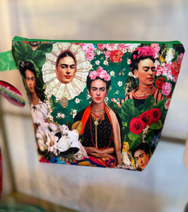 La Frida  Makeup Bag - Green