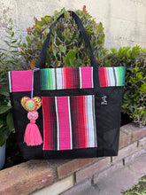 Load image into Gallery viewer, Sarape Mesh Tote Bag Pink w/ Pómpon