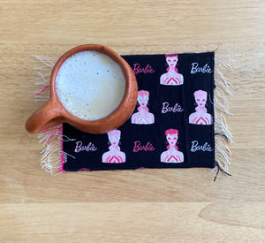 Mug Rug Sarape Reversible Tapetito- Barbie