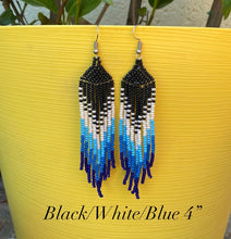 Load image into Gallery viewer, Chaquira Earrings