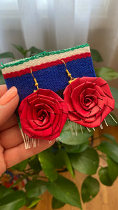 La Flor Aretes Hilda, Aretes de Palma,  Palm Leaf earrings