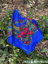 Load image into Gallery viewer, Pañuelos Quialana, Pañoletas de Flores, Floral Scarf