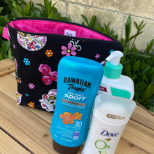 Load image into Gallery viewer, Las Calaveras Makeup Bag