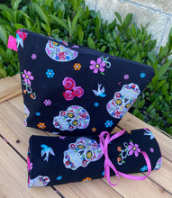 Load image into Gallery viewer, Las Calaveras Makeup Bag