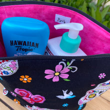 Load image into Gallery viewer, Las Calaveras Makeup Bag
